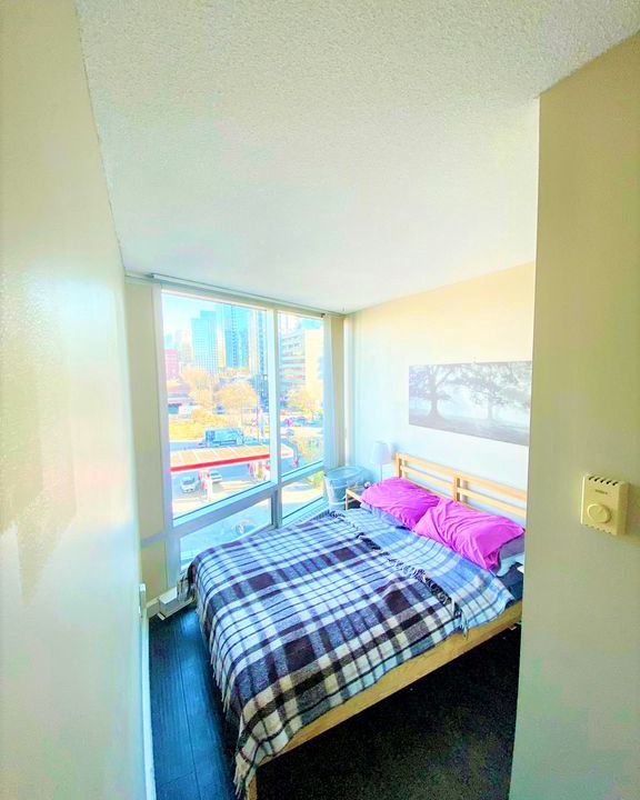 Photo of Bedroom in Davie Village