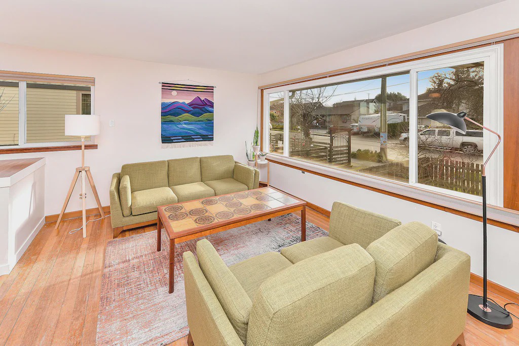 Photo of Livingroom in Fernwood