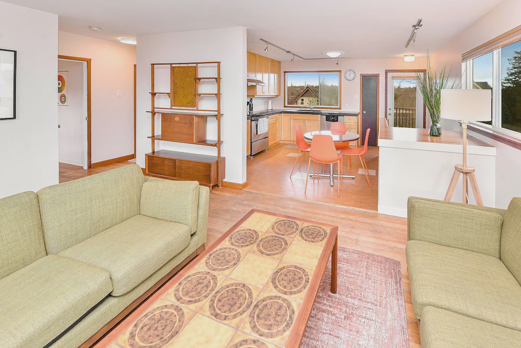 Photo of Livingroom in Fernwood