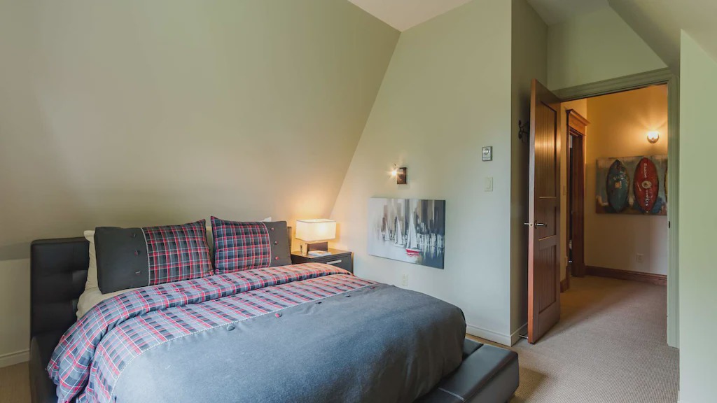 Photo of Bedroom in Mont-Tremblant
