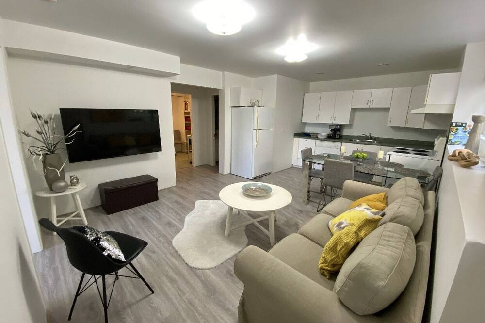 Photo of Livingroom in Hollyburn