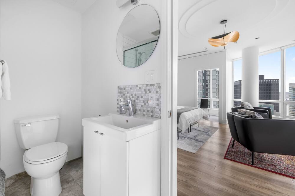 Photo of Bathroom in Coal Harbour