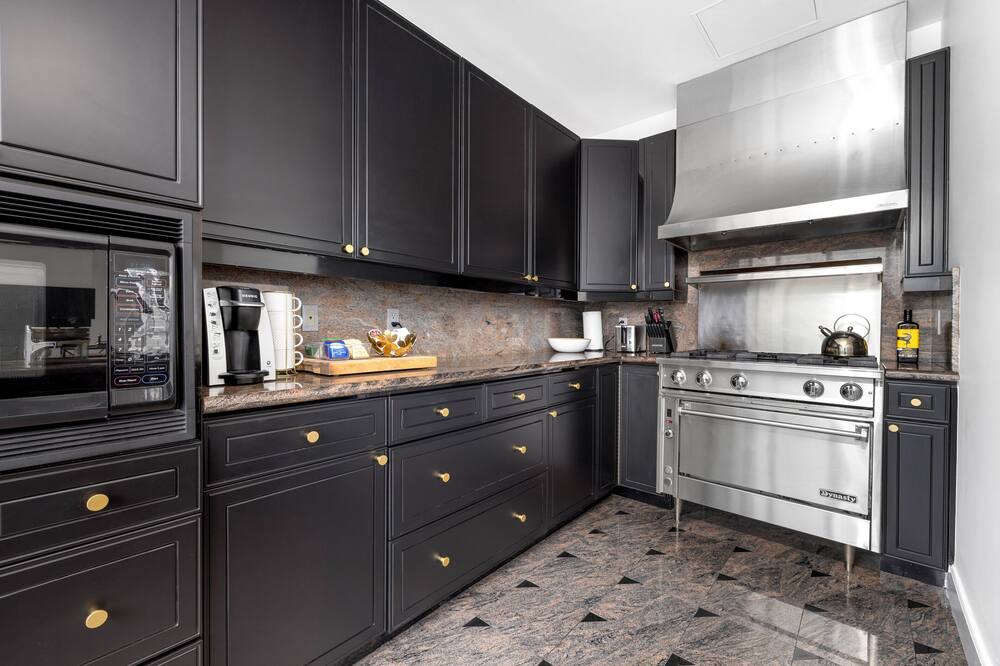 Photo of Kitchen in Coal Harbour