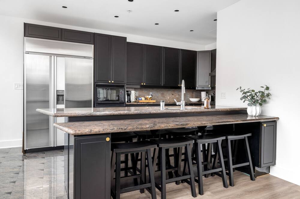 Photo of Kitchen in Coal Harbour