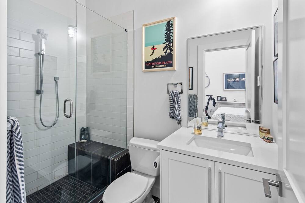 Photo of Bathroom in Bear Mountain Resort