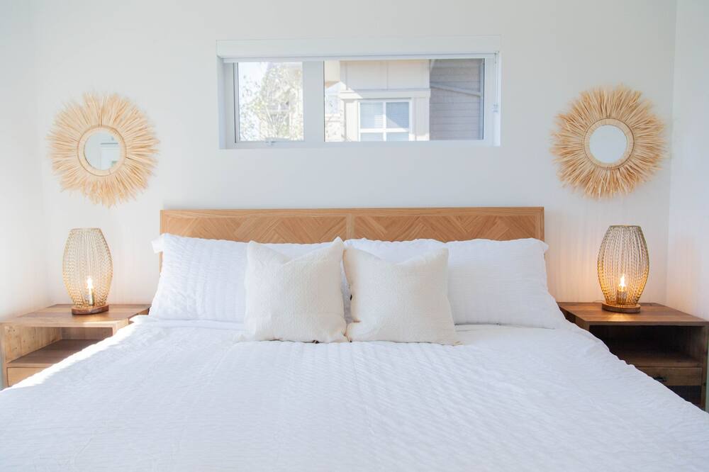 Photo of Bedroom in Port Coquitlam
