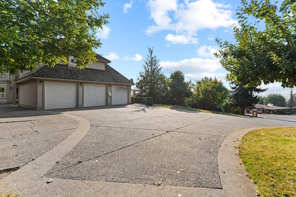 Photo of Outdoor in McMillan