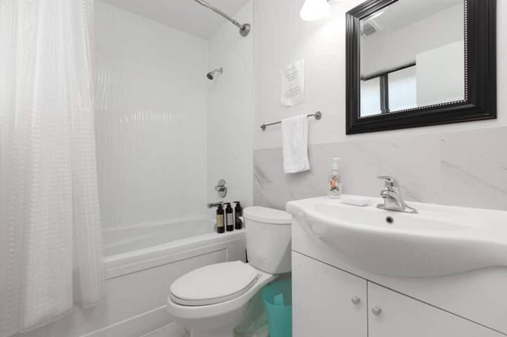 Photo of Bedroom in Riley Park