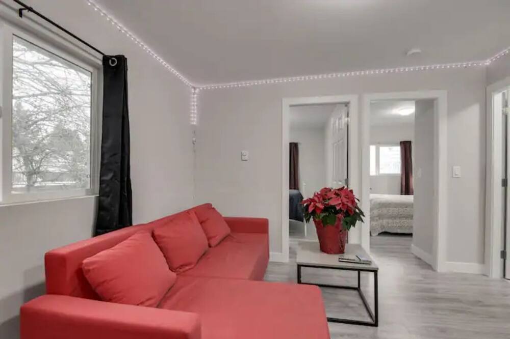 Photo of Livingroom in Fleetwood