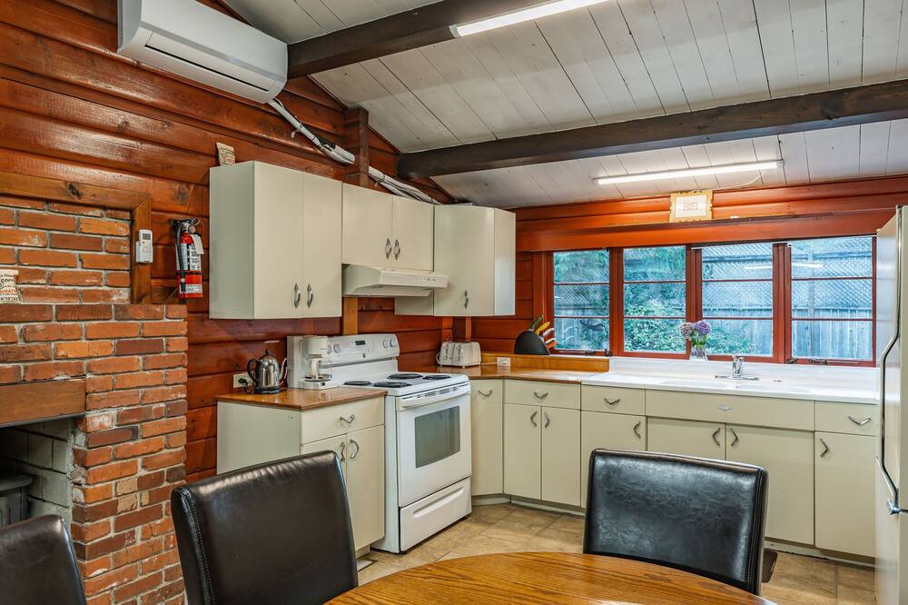 Photo of Kitchen in Regional District of Nanaimo