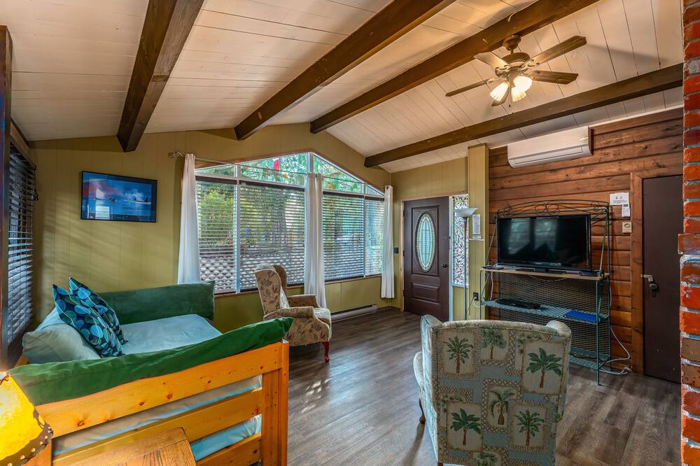 Photo of Livingroom in Regional District of Nanaimo