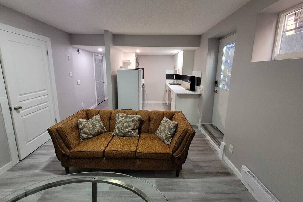 Photo of Livingroom in Cranston