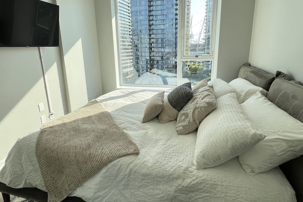 Photo of Bedroom in Crosstown
