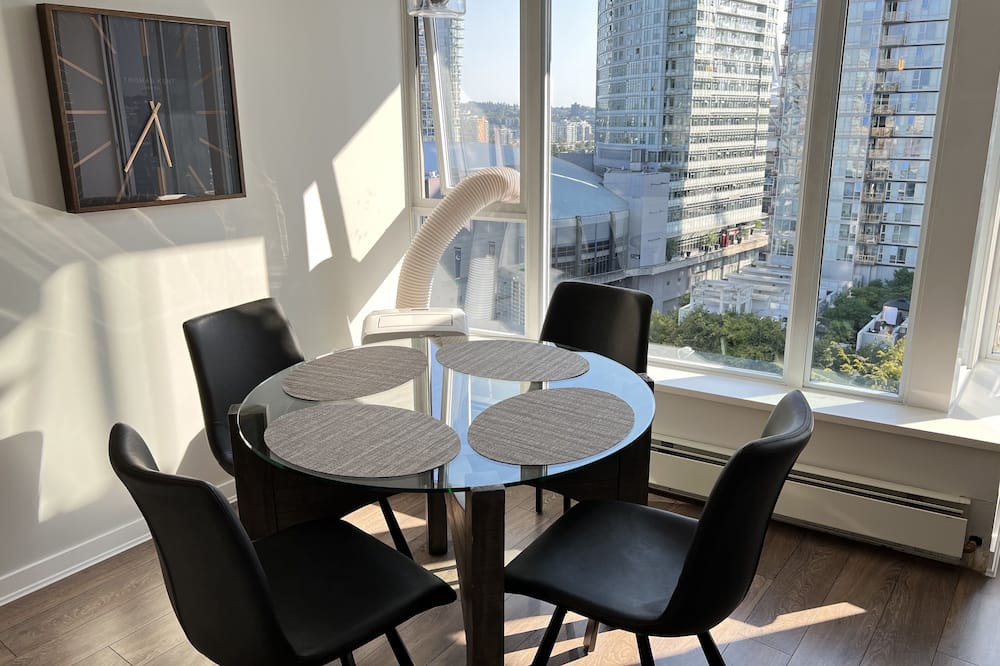 Photo of Kitchen in Crosstown