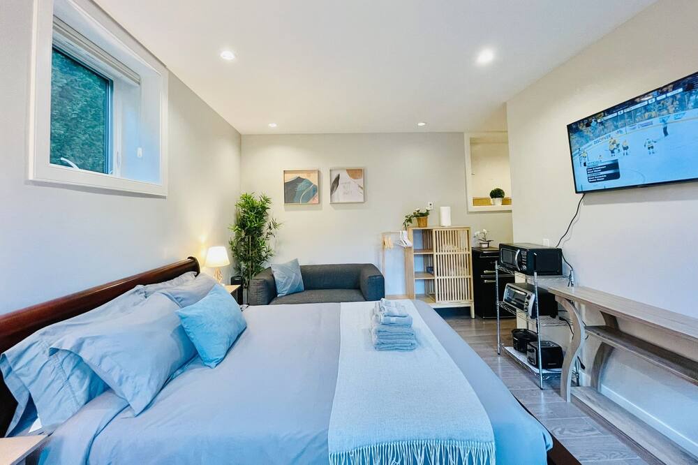 Photo of Bedroom in Burnaby