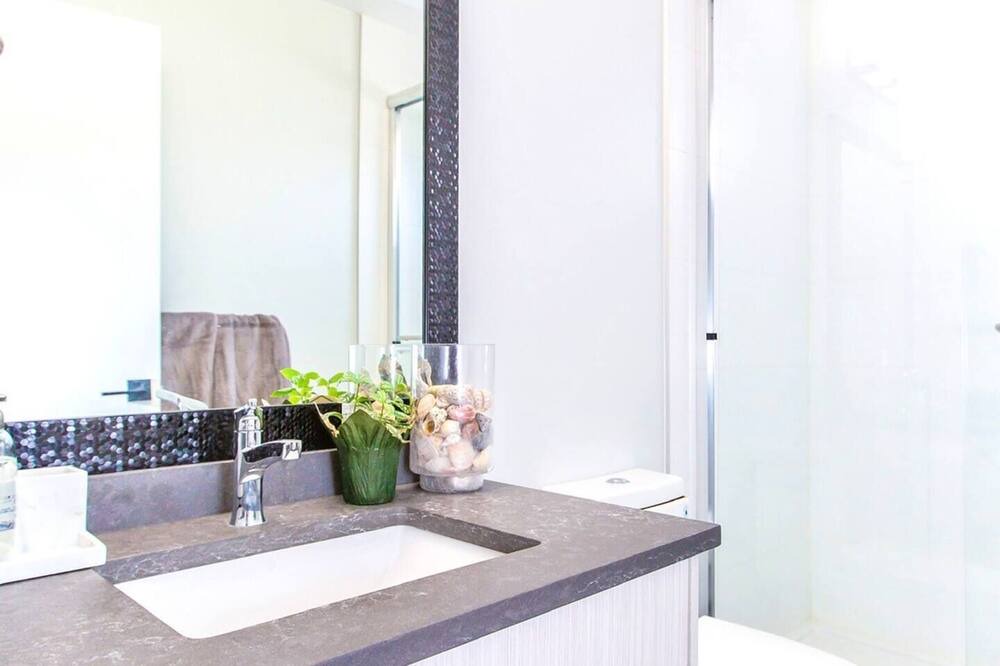 Photo of Bathroom in Saanich West