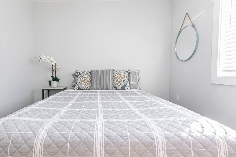 Photo of Bedroom in Saanich West