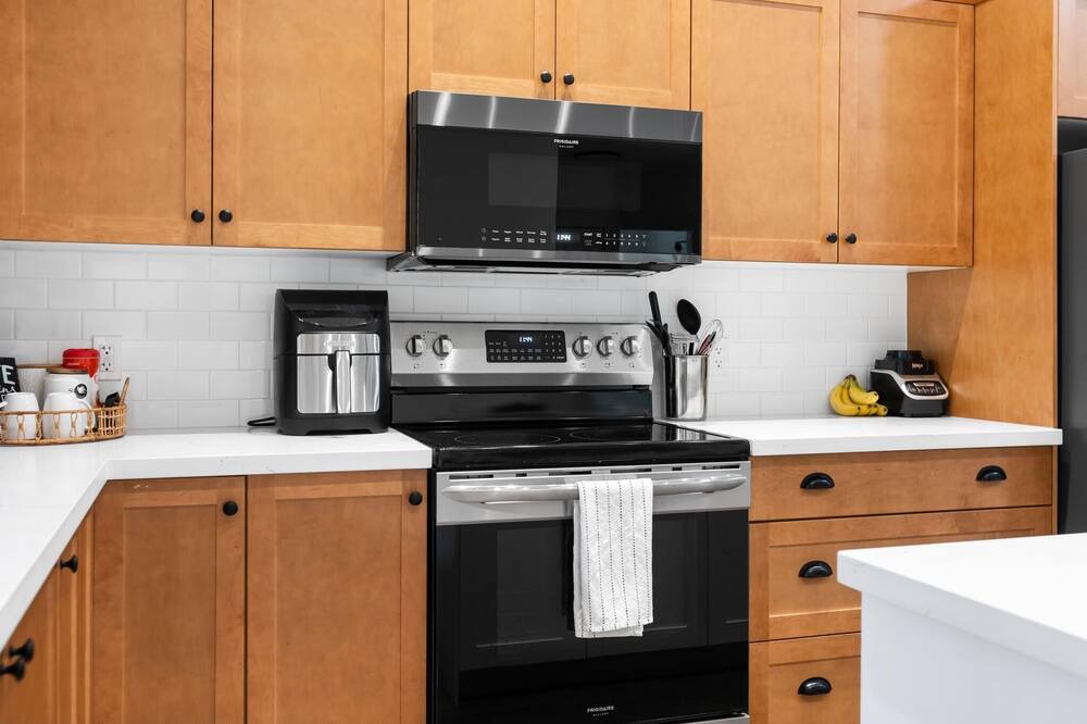 Photo of Kitchen in Lindell Beach