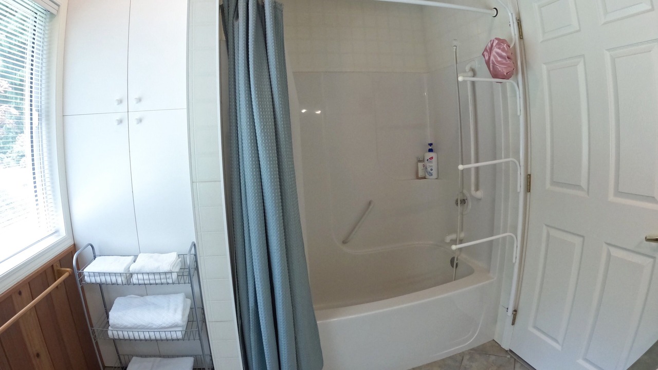Photo of Bathroom in Regional District of Nanaimo