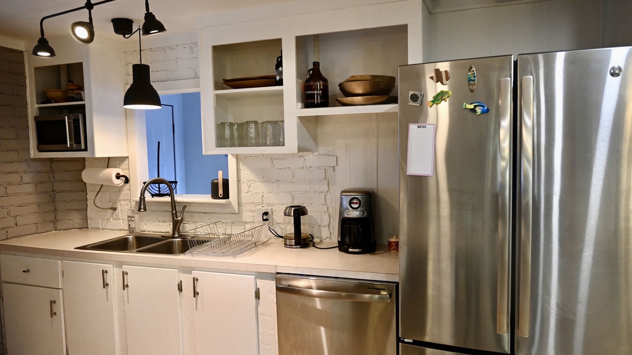 Photo of Kitchen in Okanagan-Similkameen