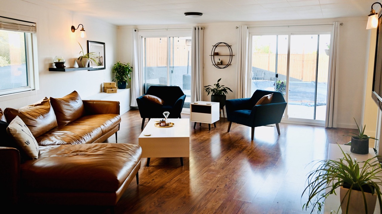 Photo of Livingroom in Okanagan-Similkameen