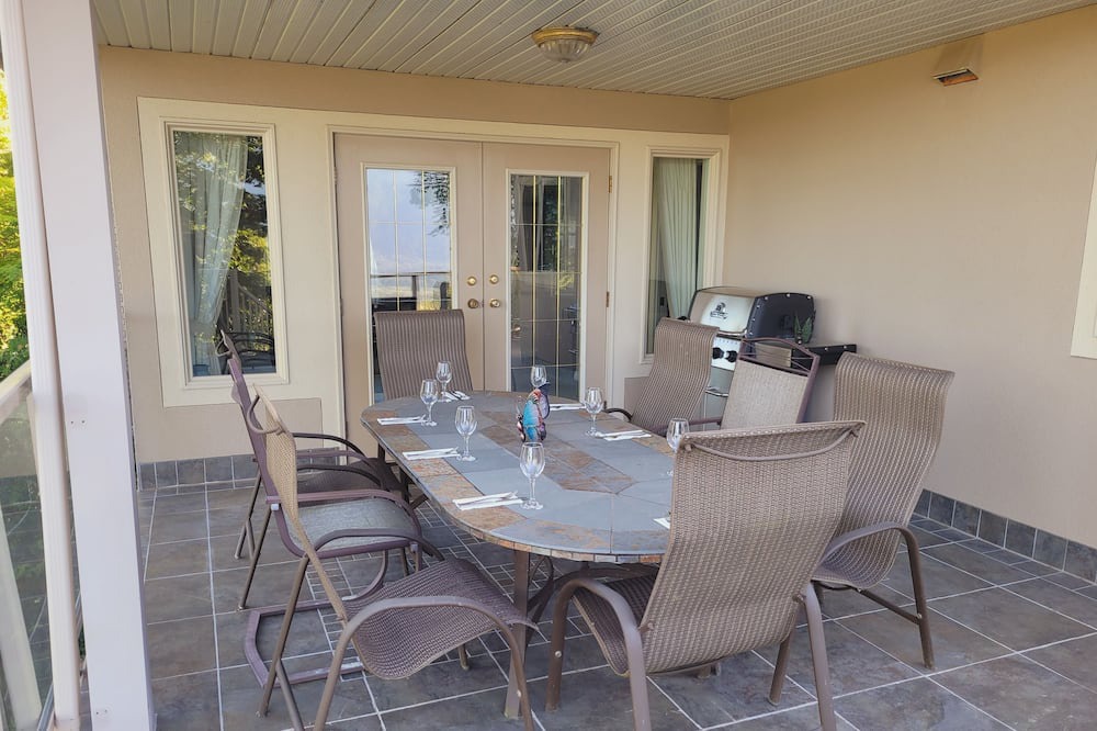 Photo of Patio Balcony in Chilliwack