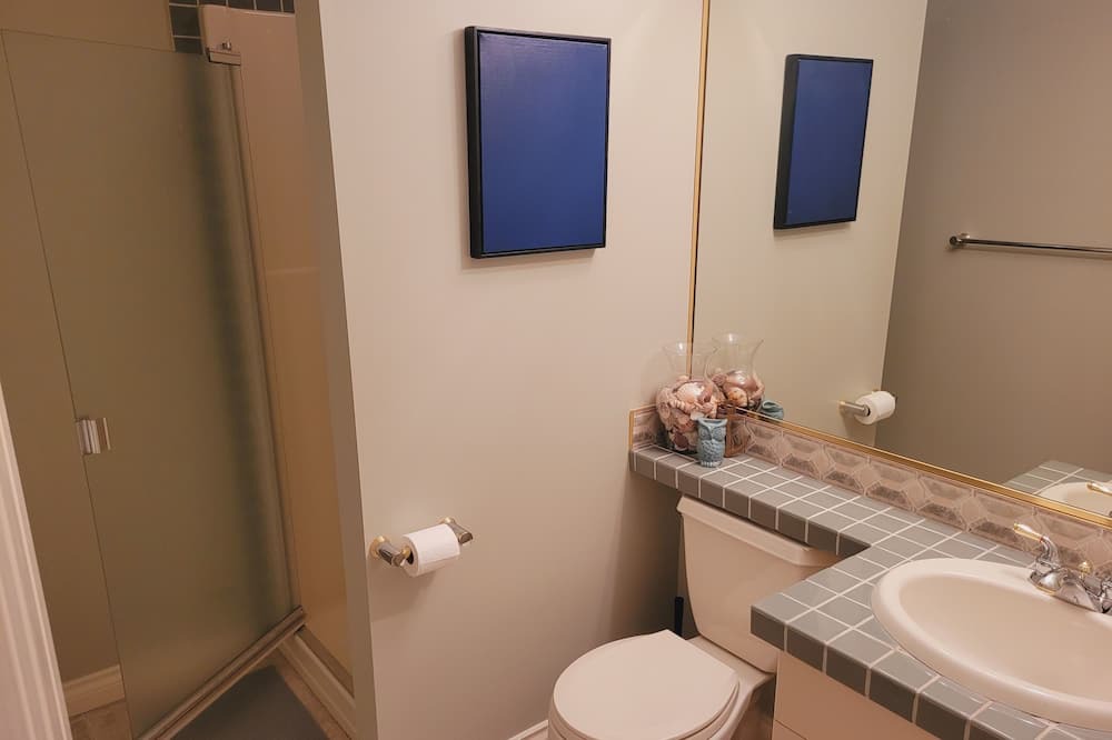 Photo of Bathroom in Chilliwack