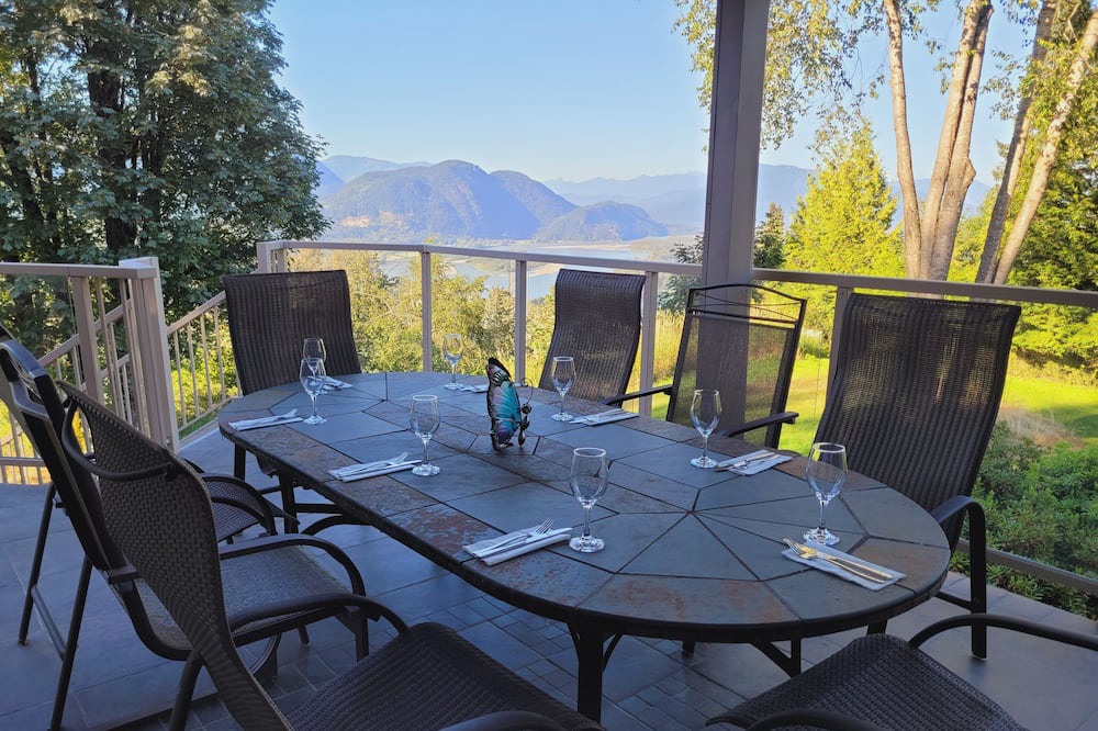 Photo of Patio Balcony in Chilliwack