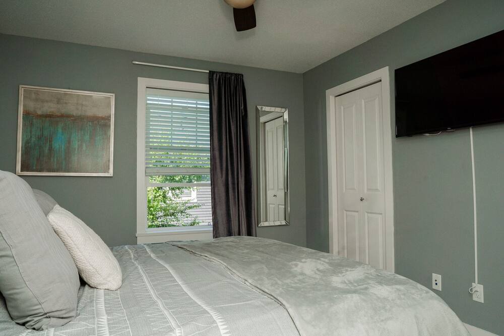 Photo of Bedroom in Mission