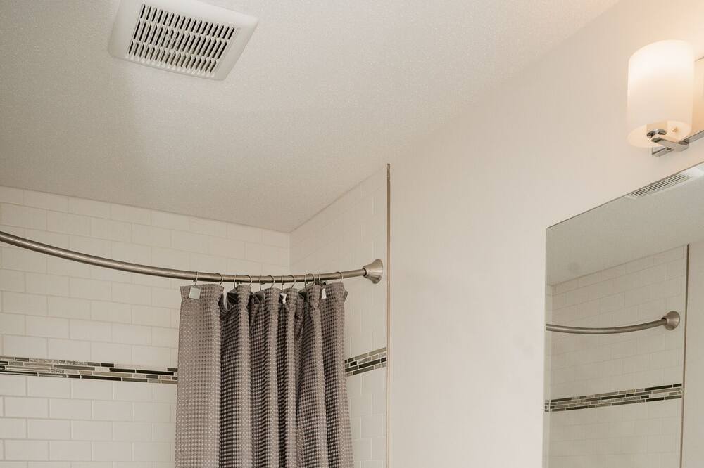 Photo of Bathroom in Mission