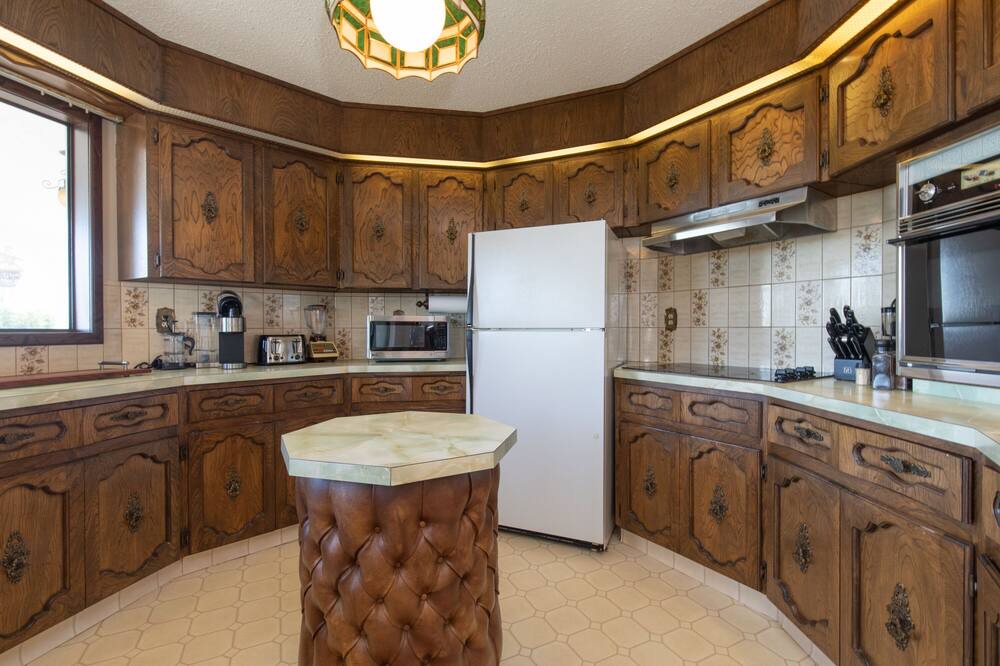 Photo of Kitchen in Departure Bay