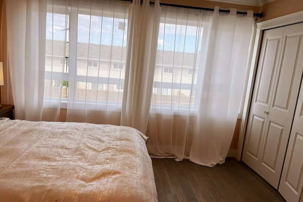 Photo of Bedroom in Duncan