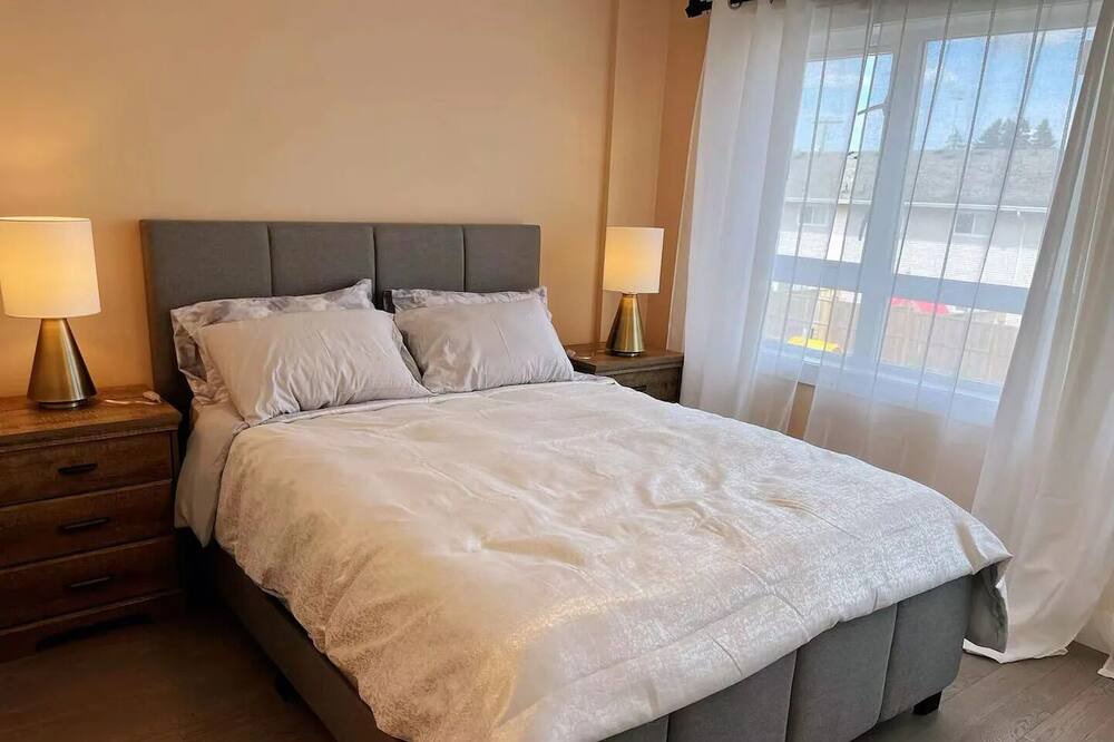 Photo of Bedroom in Duncan