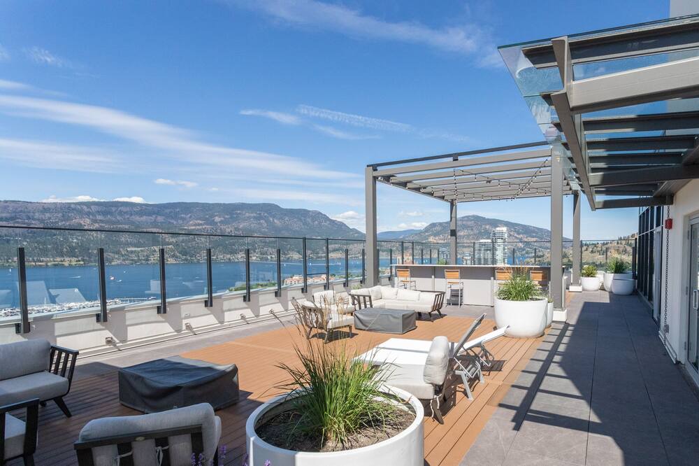 Photo of Patio Balcony in Downtown Kelowna