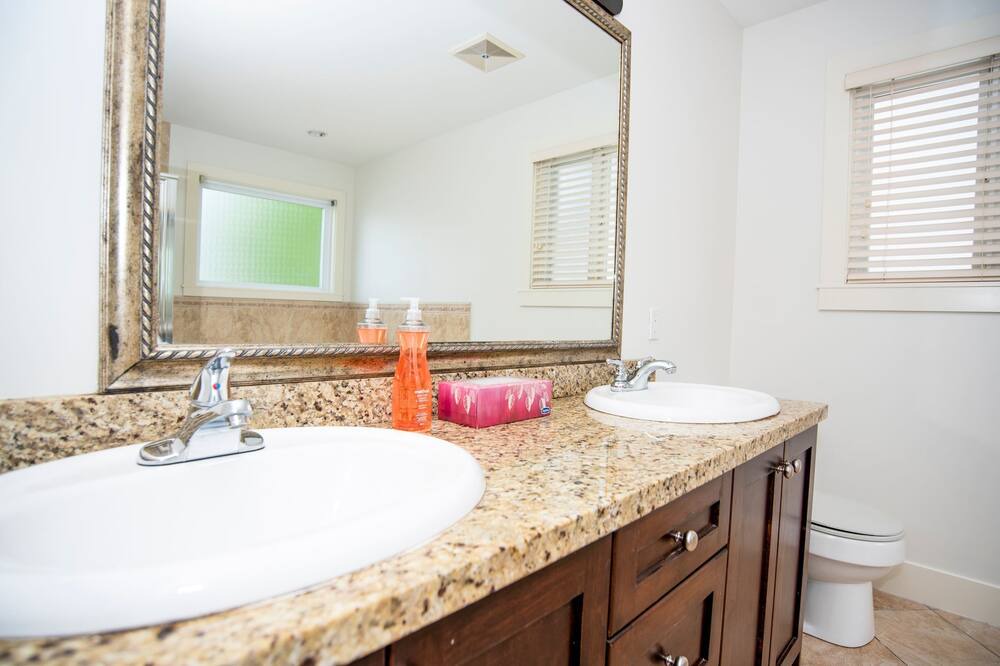 Photo of Bathroom in Langley