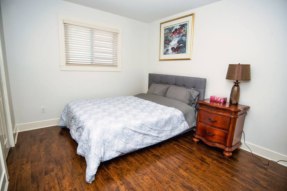 Photo of Bedroom in Langley