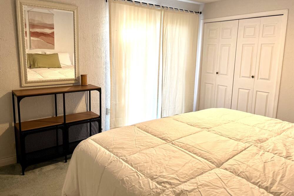 Photo of Bedroom in Tappen