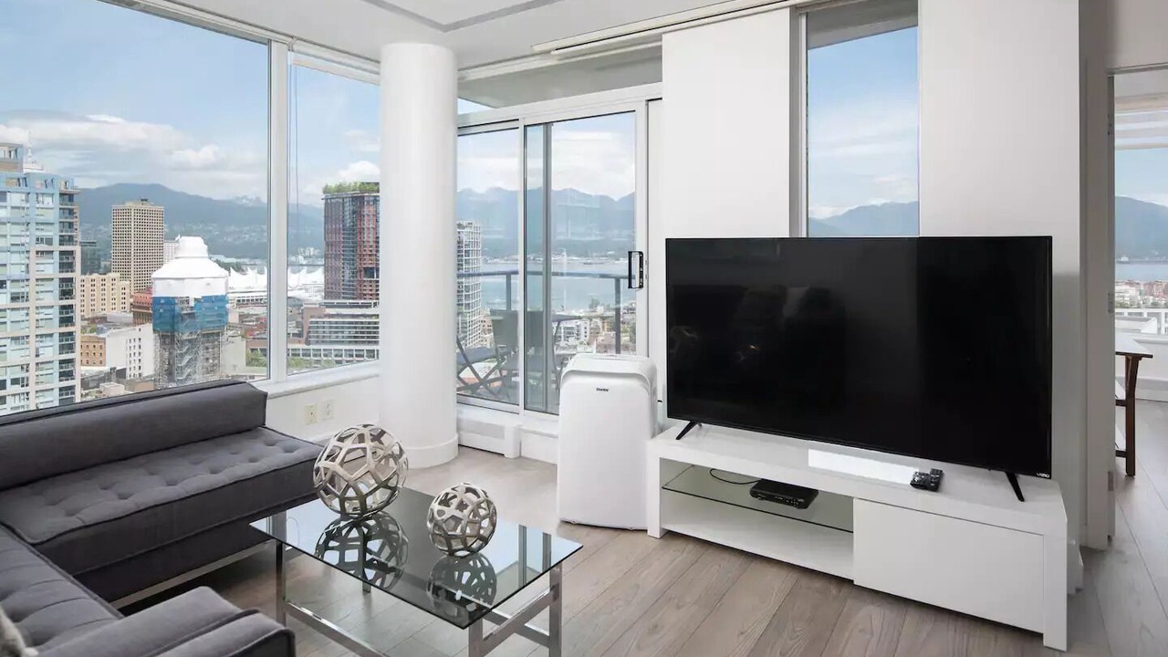 Photo of Livingroom in Crosstown