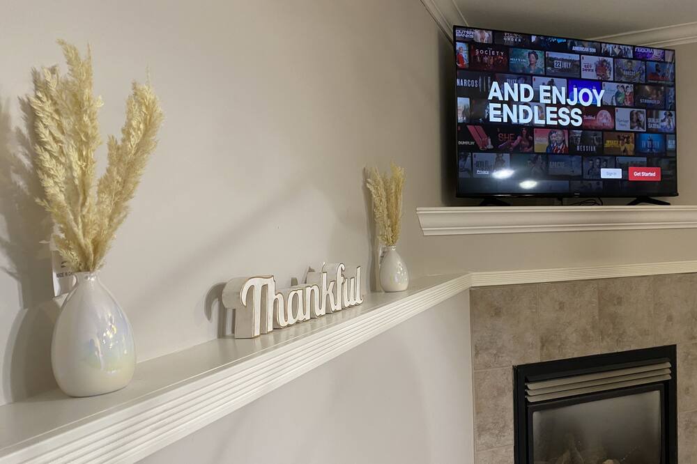 Photo of Livingroom in Fleetwood
