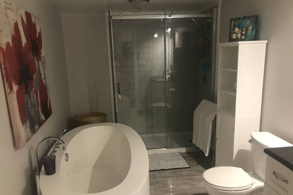 Photo of Bathroom in Shawnigan Lake