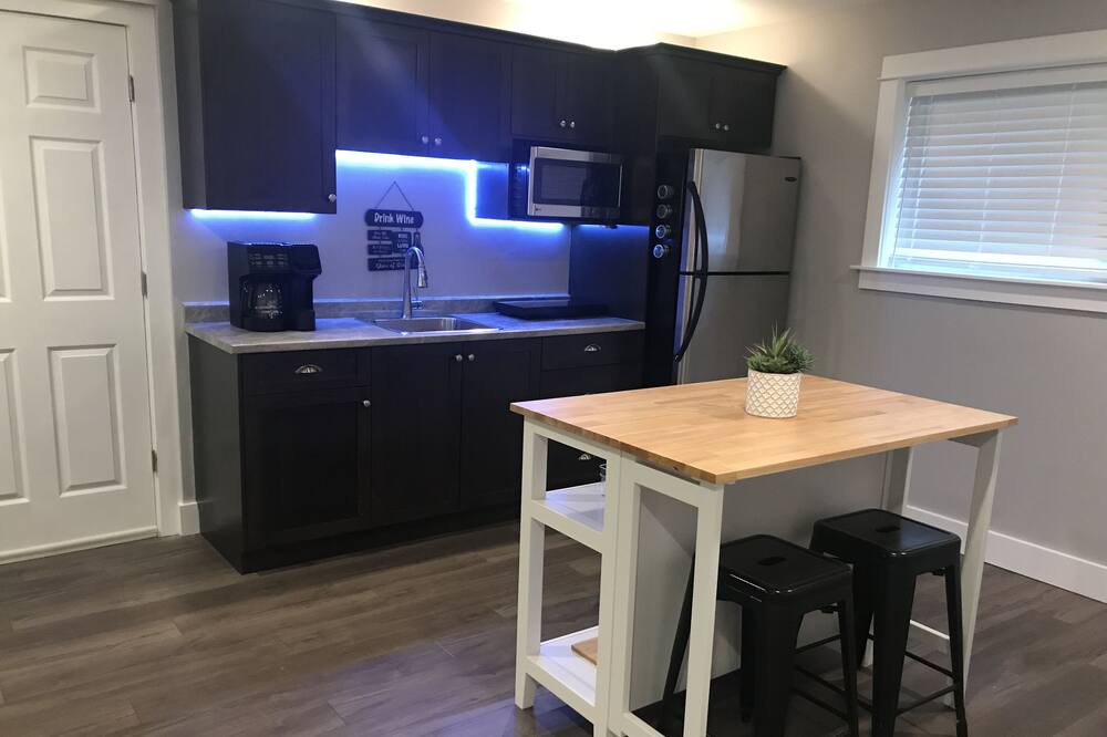 Photo of Kitchen in Shawnigan Lake