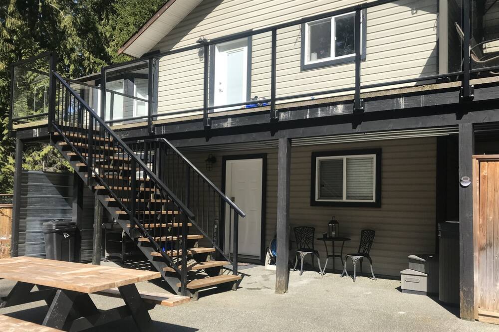 Photo of Outdoor in Shawnigan Lake