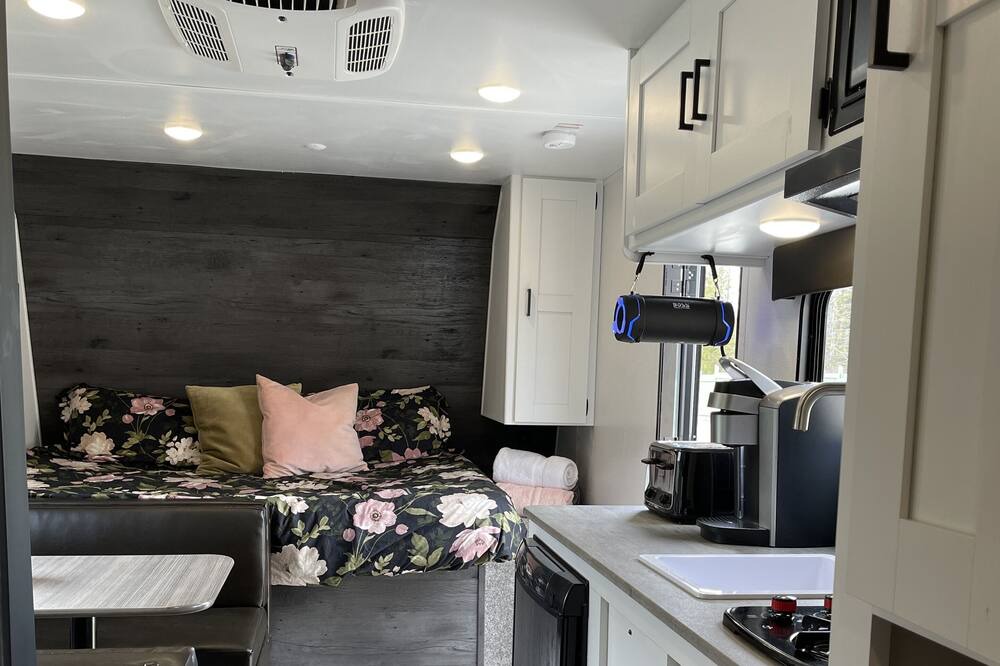 Photo of Livingroom in Halfmoon Bay