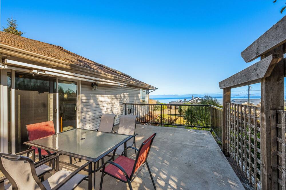 Photo of Outdoor in Courtenay