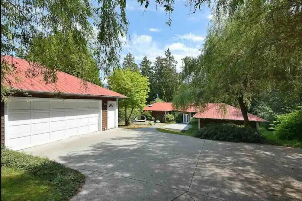 Photo of Outdoor in Sechelt