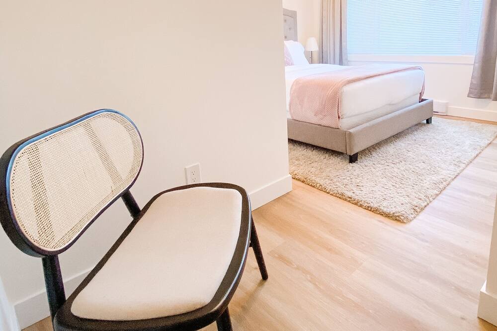Photo of Bedroom in Saanich West