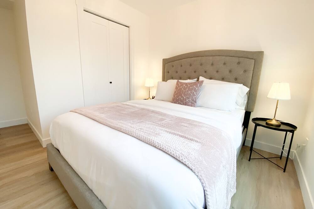 Photo of Bedroom in Saanich West