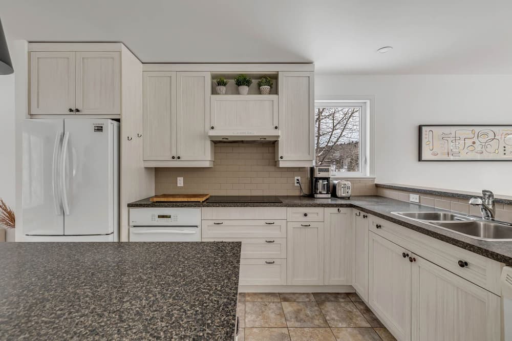 Photo of Kitchen in Lac Beauport