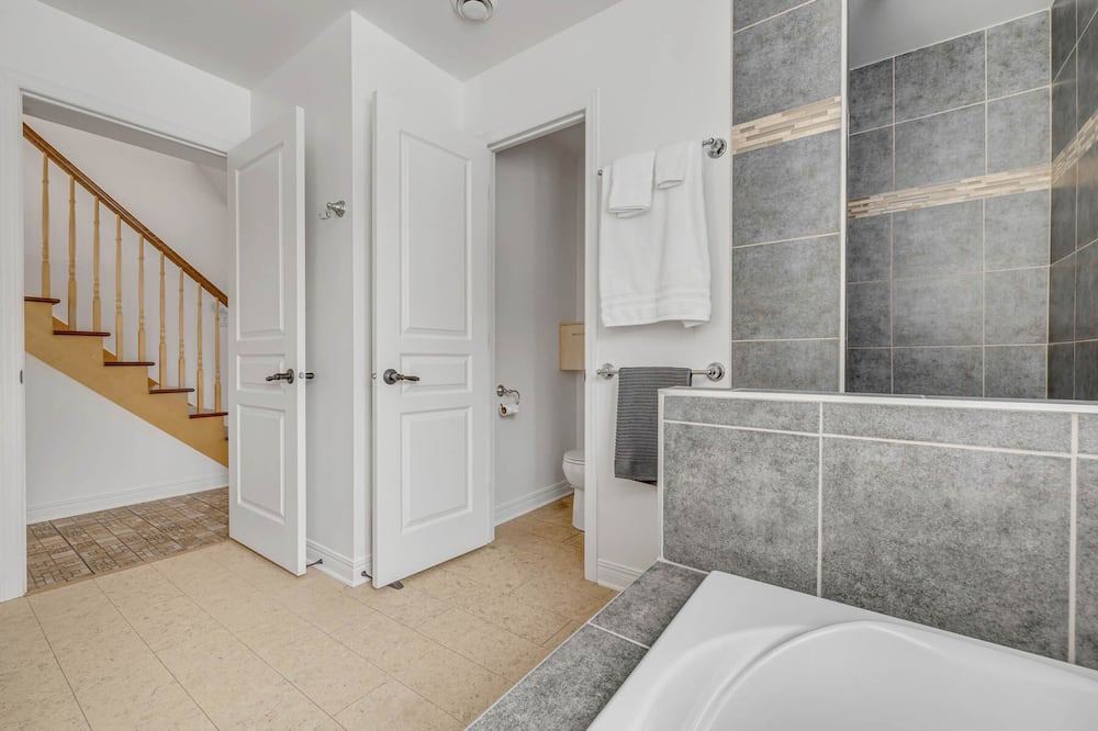 Photo of Bathroom in Lac Beauport