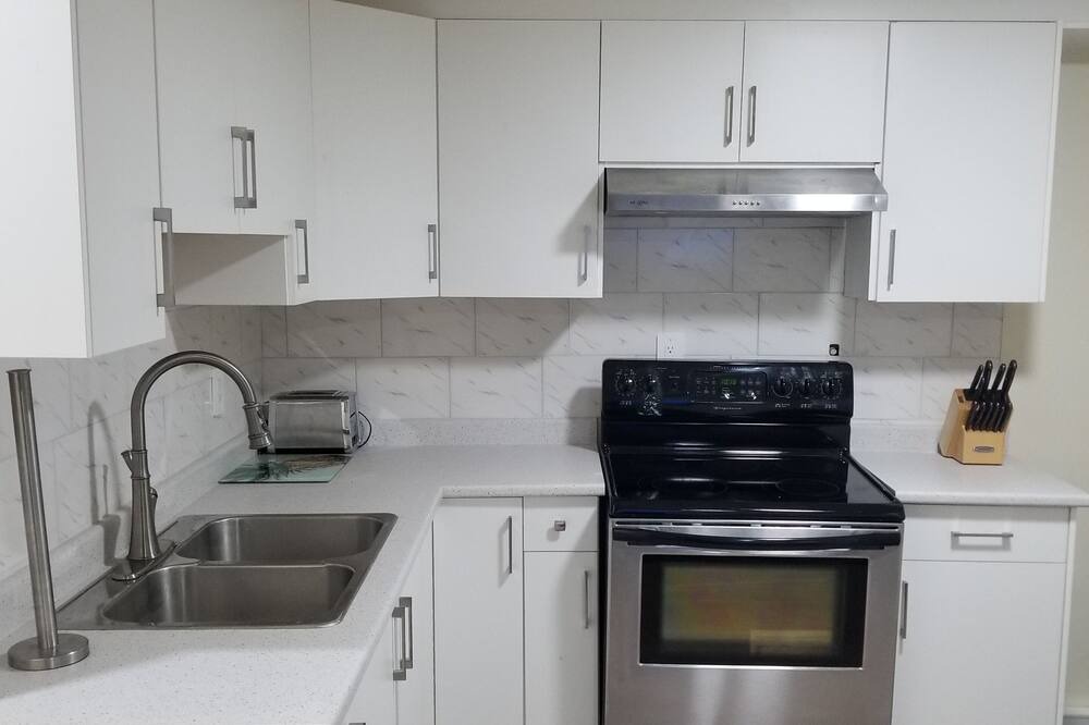 Photo of Kitchen in Guildford